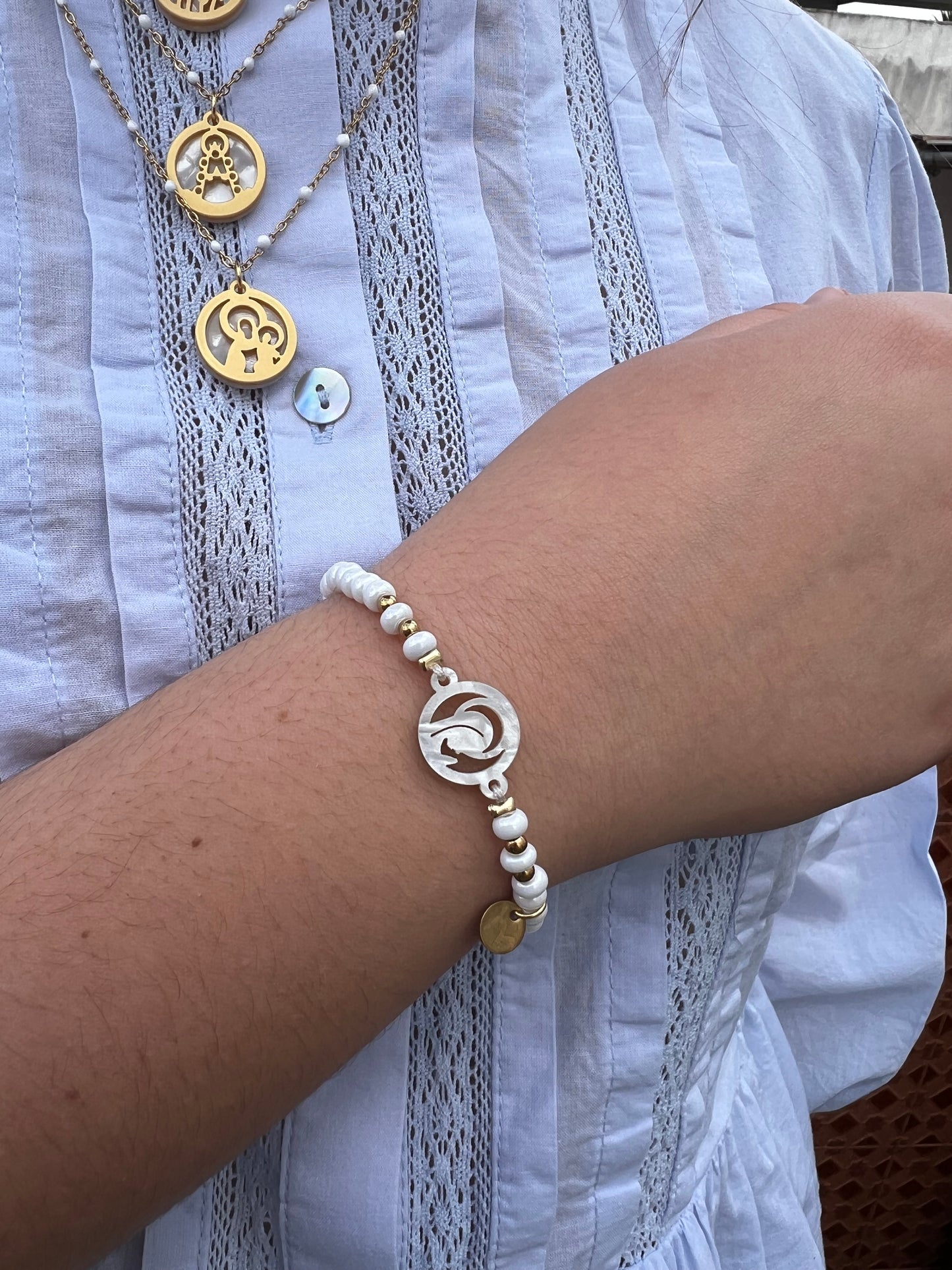 Pulsera Virgen Niña cristales perlados