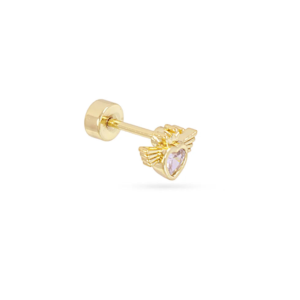 Piercing corazón con alas