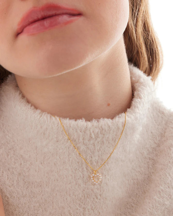 Collar Corazón con Perlas Victoria Cruz