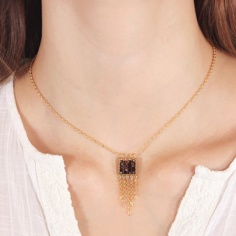 Collar Piedras Negras