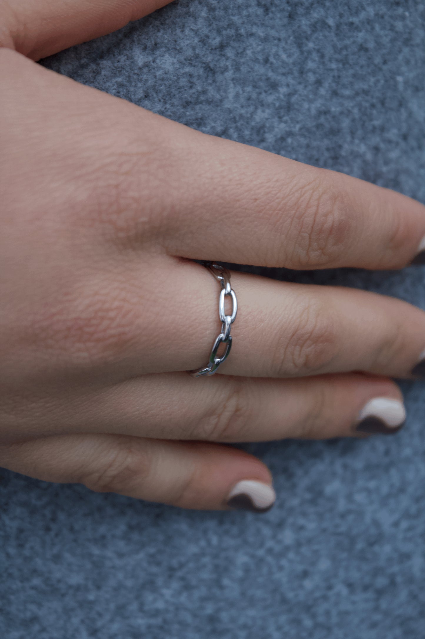 Anillo cadeneta fina