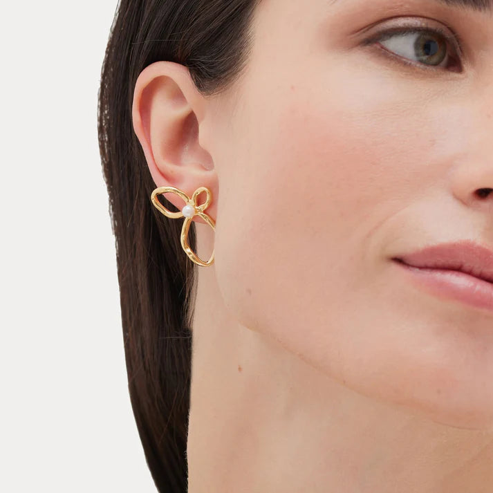 Pendientes Hoja Victoria Cruz