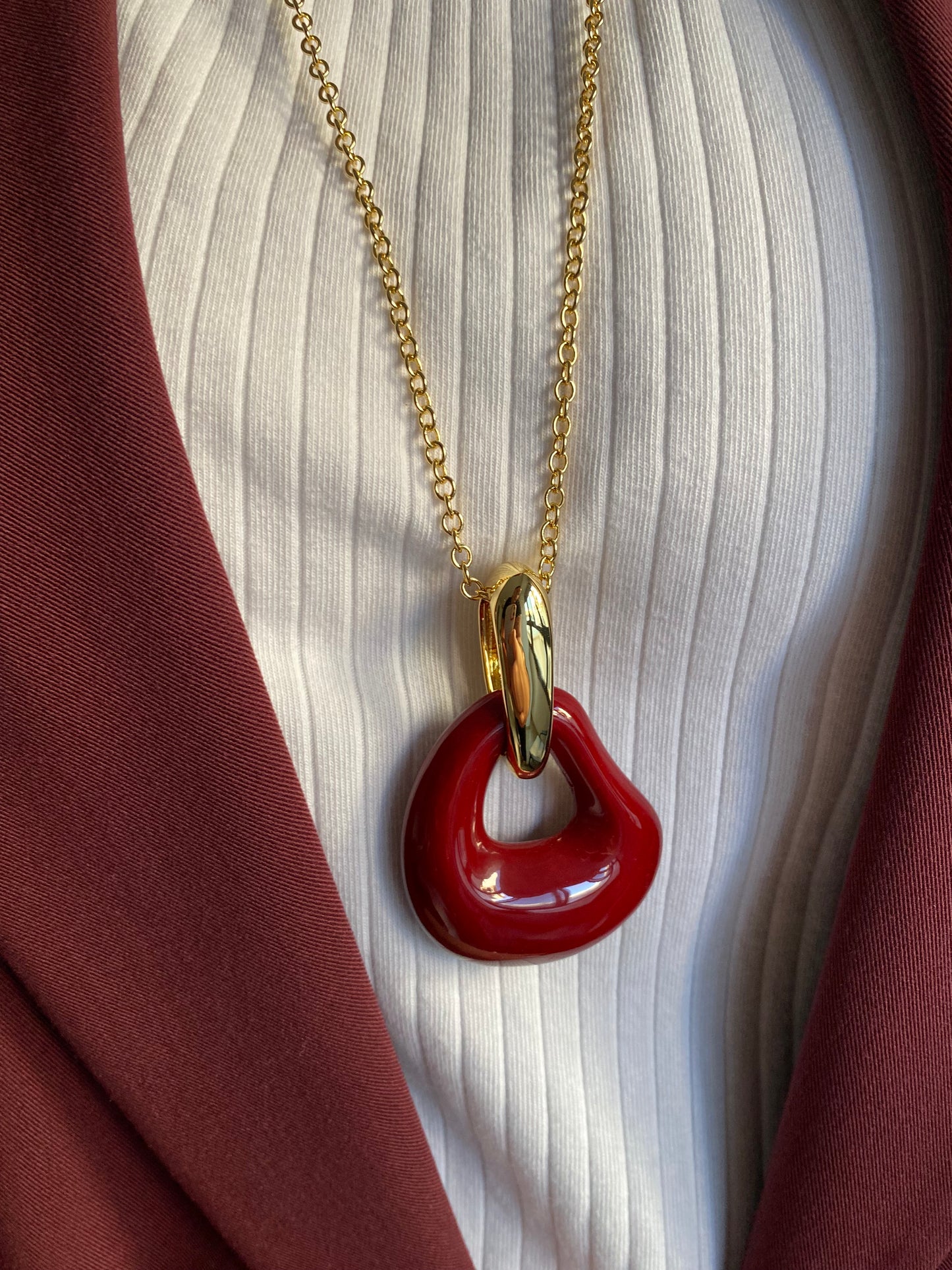 Colgante Carlota Burdeos PERTEGAZ