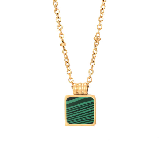 Collar Cuadrado verde