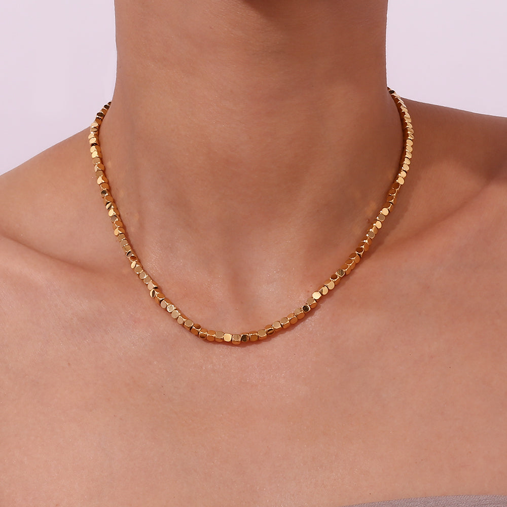 Collar Cubos