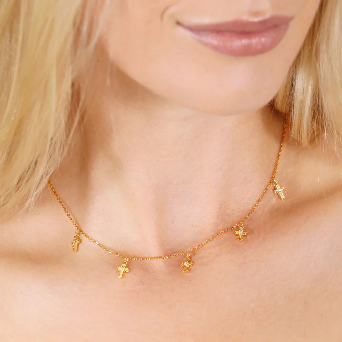 Collar Cruces