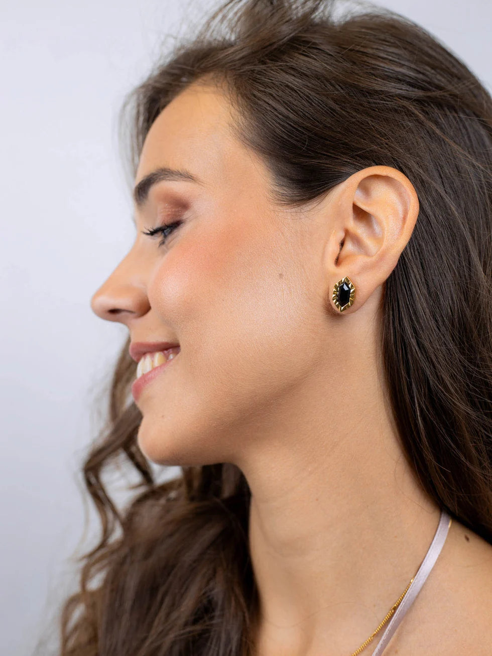 Pendientes botón negro