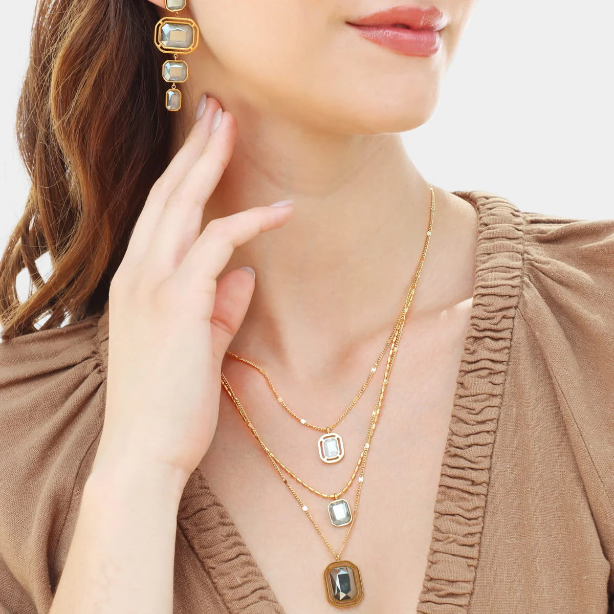 Collar Pixels Triple