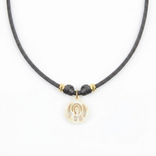Collar Virgen Madre gris