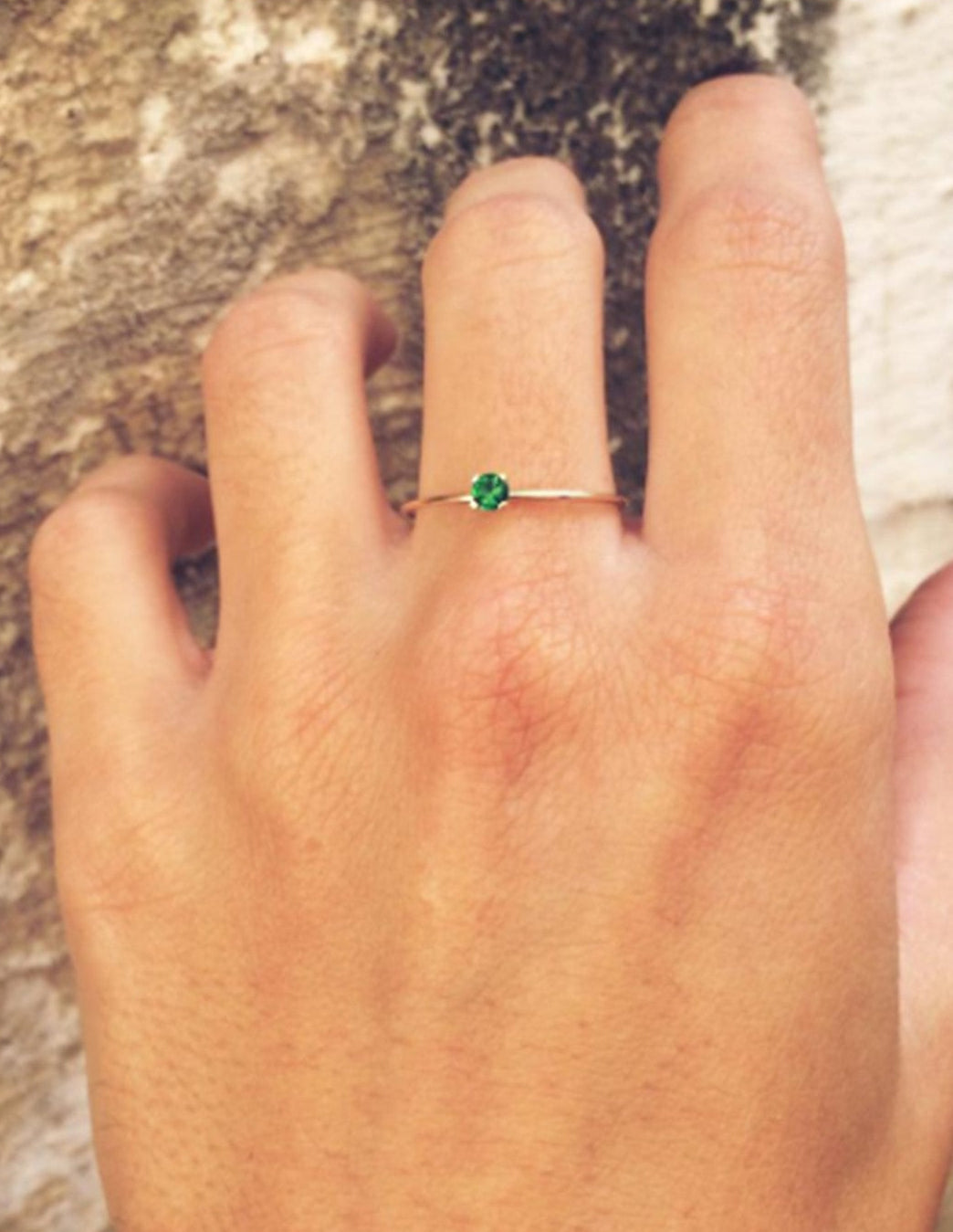 Anillo Solitario Esmeralda 9kts