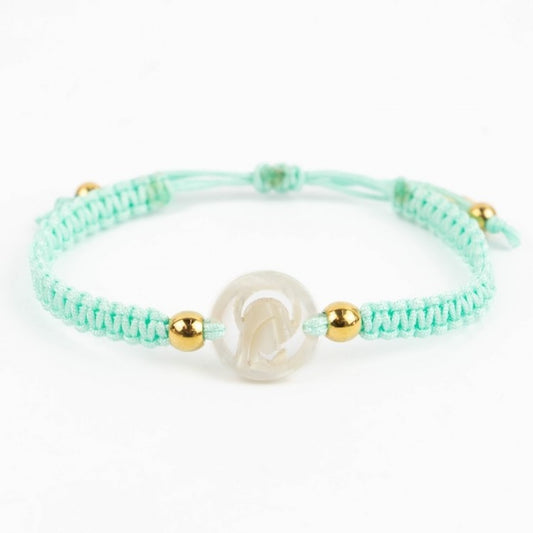 Pulsera Virgen Niña macramé